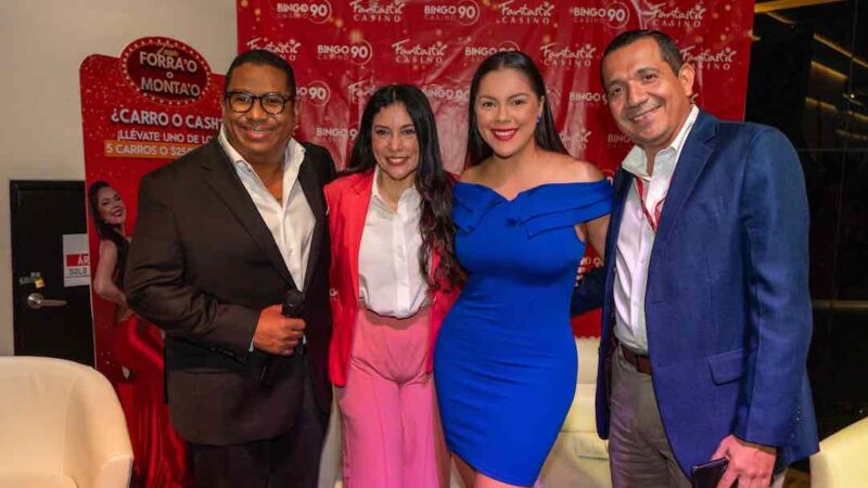 Fantastic Casino y Bingo 90 regalan 5 carros o $25,000 cash.