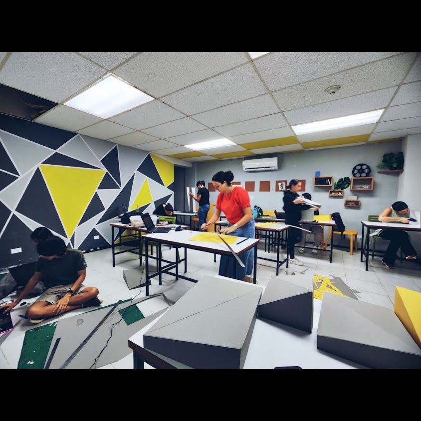 25 años formando mentes creativas: ISTHMUS celebra un legado que transforma la arquitectura y el diseño en la región