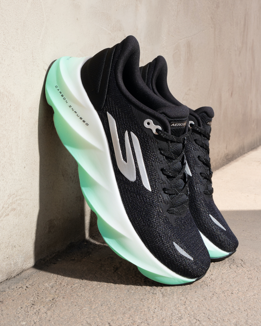 SKECHERS PRESENTA AERO BURST: MÁXIMA AMORTIGUACIÓN Y RENDIMIENTO PARA CADA KILÓMETRO